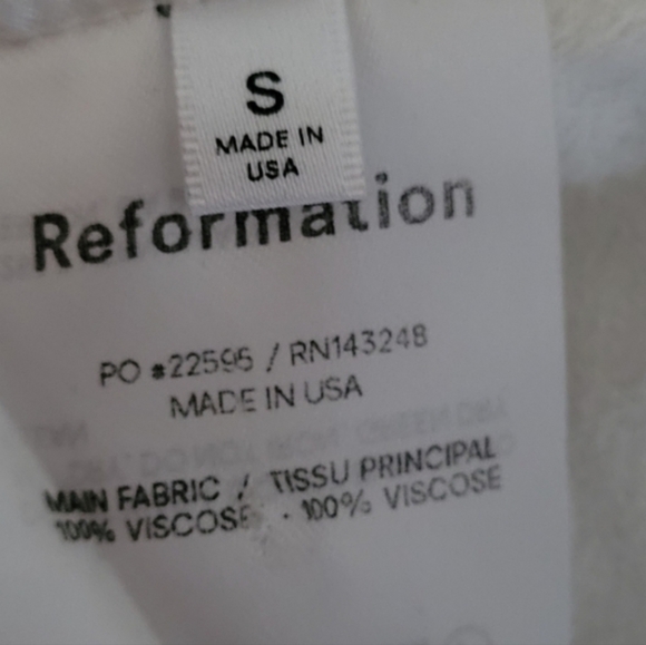 REFORMATION ELLWOOD WRAP DRESS FLORAL BLUE WHITE - Picture 6 of 6